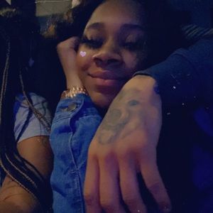 Meet your Posher, Dyasha